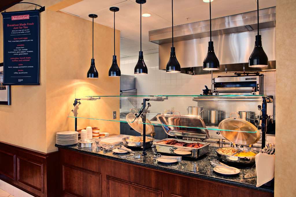 Hilton Garden Inn Laramie Restoran fotoğraf